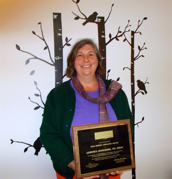 Dr. Lorinda Sorensen, recipient of the 2016 Henry Lindlahr Award